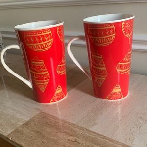 2 Starbucks 2015 18oz Holiday Christmas Mug Gold Decorations Red Mug